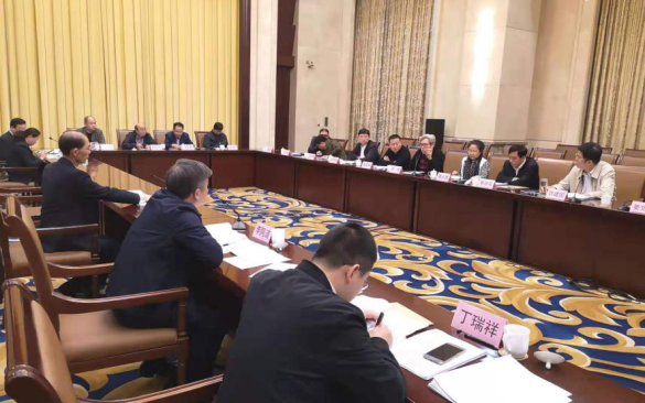 李學(xué)董事長(zhǎng)參加省人大常委會(huì)調(diào)研活動(dòng)5