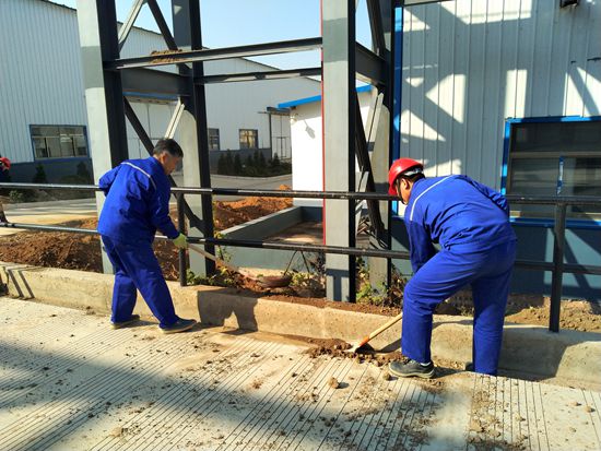 重山光電黨支部開展志愿服務(wù)活動(dòng)38