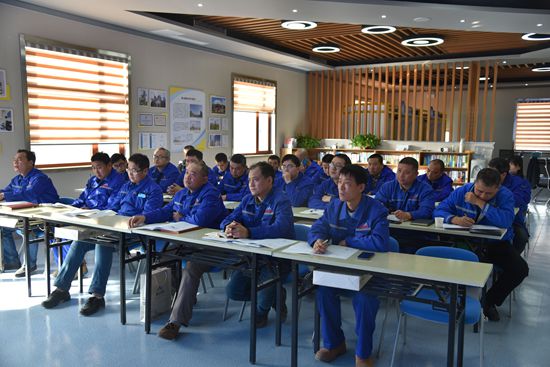 集團(tuán)基層管理干部十一月份課程圓滿完成45