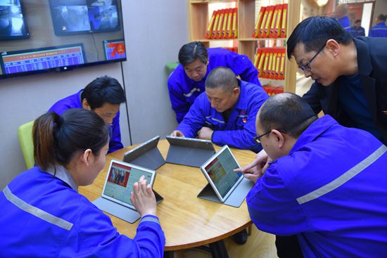 抓實(shí)主題教育 筑牢信仰之基 ——集團(tuán)機(jī)關(guān)黨支部、重山思沃瑞全體黨員走進(jìn)“初心學(xué)堂”參觀學(xué)習(xí)68