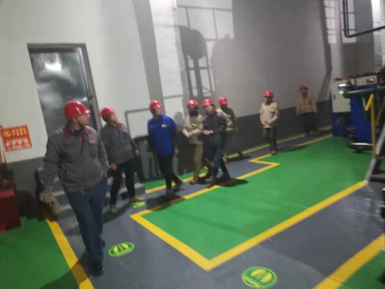 魯中水泥粉磨車間組織現(xiàn)場對標(biāo)學(xué)習(xí)58