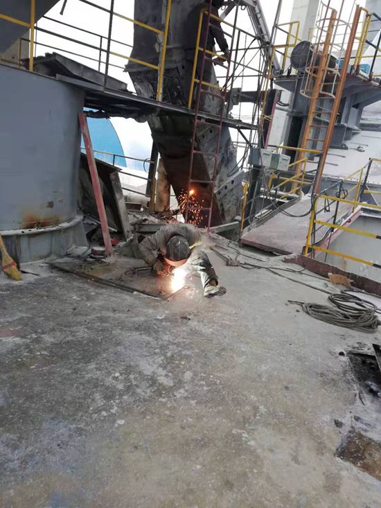 大修進(jìn)行時，這里有一群可愛的重山人.......（三）82