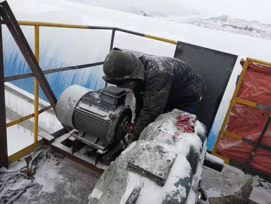 大修進(jìn)行時，這里有一群可愛的重山人.......（三）82