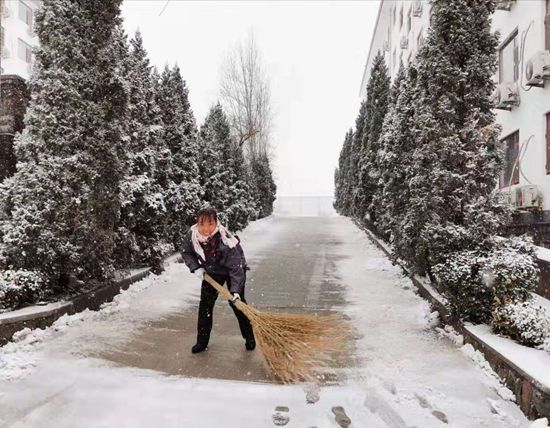 大修進(jìn)行時，這里有一群可愛的重山人......41