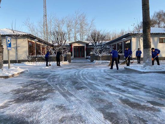 大修進(jìn)行時，這里有一群可愛的重山人......41