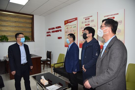 省派工作組指導(dǎo)集團(tuán)疫情防控工作92