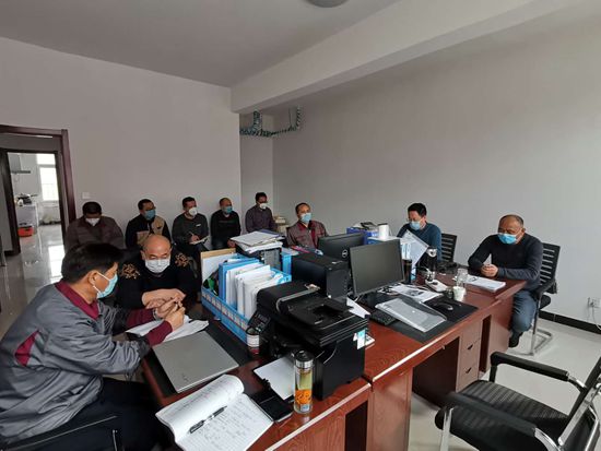 赤峰鵬峰化工召開(kāi)工作會(huì)議56