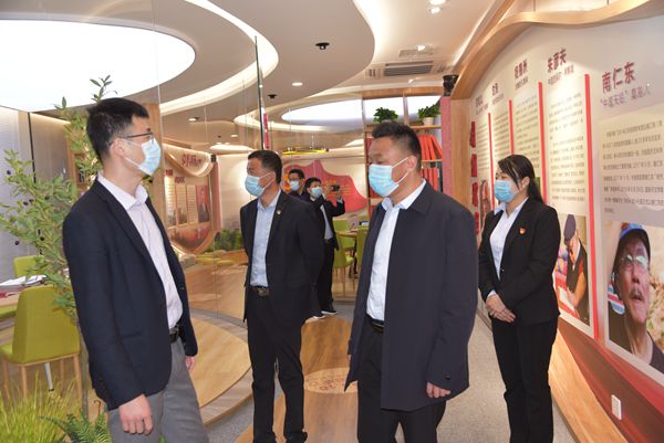 七河生物公司到集團參觀交流 42