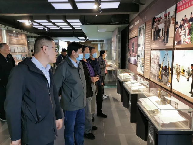 嶺子鎮(zhèn)友好單位參觀重山文化館74