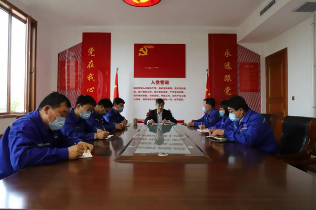 堅守初心 踐行良知——重山光電黨支部召開黨員大會34