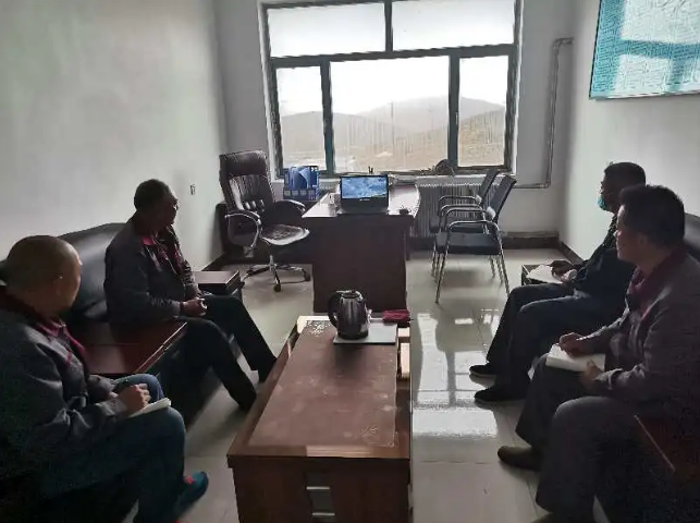 螢澤礦業(yè)組織“致良知”集體學習73