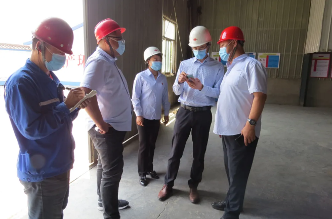 集團(tuán)公司對(duì)鵬峰化工、黃驊三陽(yáng)進(jìn)行管理審核52