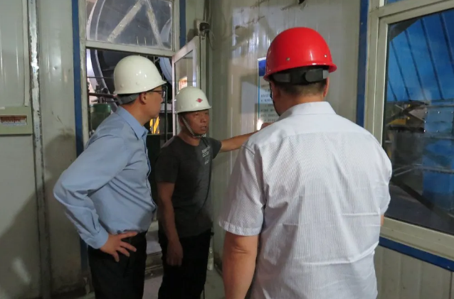 黃驊市應(yīng)急管理局到黃驊三陽(yáng)指導(dǎo)檢查98