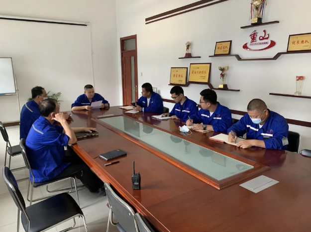 魯中水泥與思沃瑞召開工作對(duì)接會(huì)54