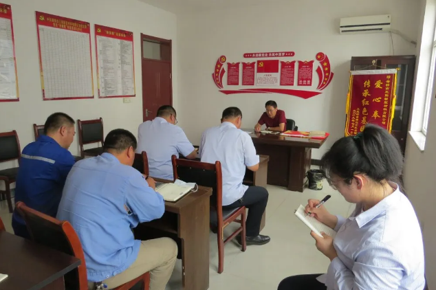 黃驊三陽(yáng)黨支部組織黨課學(xué)習(xí)54