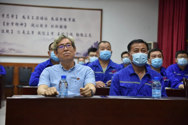 學(xué)習(xí)榜樣事跡 感受榜樣力量——集團(tuán)黨總支組織收看《榜樣講黨課》主題黨日活動(dòng)34