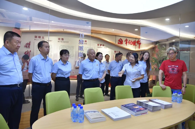 七河生物到集團(tuán)開(kāi)展開(kāi)放式組織生活35