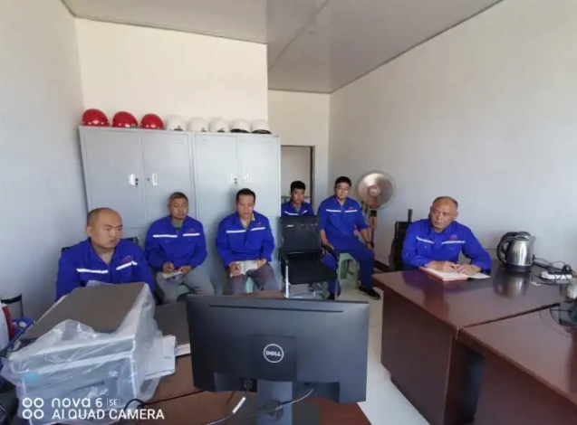 螢澤礦業(yè)組織“致良知”集體學(xué)習(xí)33