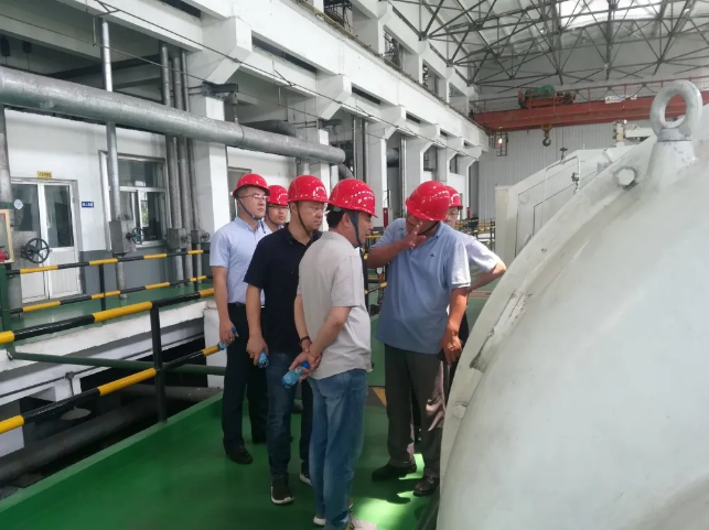 上海國惠環(huán)?？萍嫉郊瘓F參觀考察77