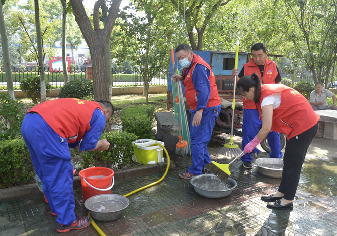 擇善明德敬老人 黨旗飄飄踐良知——重山集團(tuán)黨總支組織開展黨員志愿服務(wù)活動(dòng)50