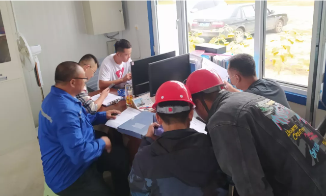 巴林左旗綜合執(zhí)法組 到鵬峰化工檢查指導工作91