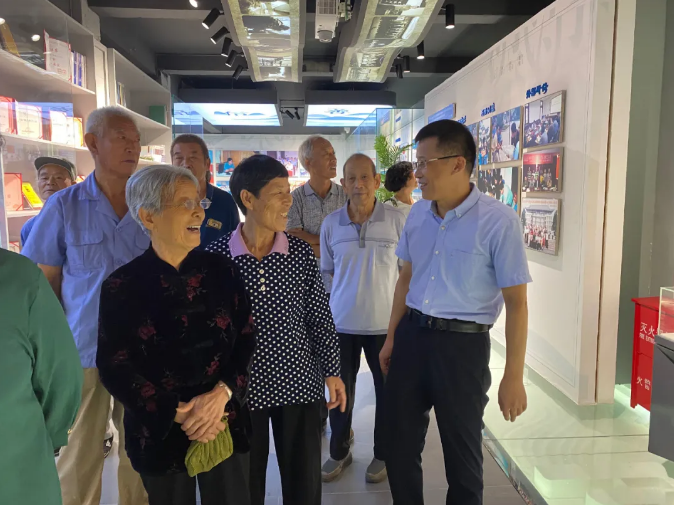 重山集團“企業(yè)開放日”活動熱情不減68