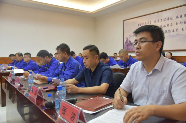 集團公司組織集體學(xué)習(xí) ——王會強副總談新舊版《通用硅酸鹽水泥》標準74