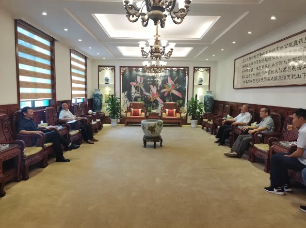 市交通運輸局到集團調(diào)研工作9