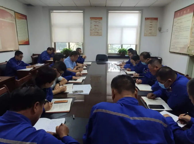 魯中水泥召開部門聯(lián)席會(huì)議97