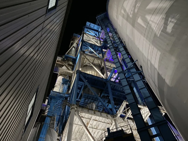 夜空中最亮的星——黑夜里的堅守者9