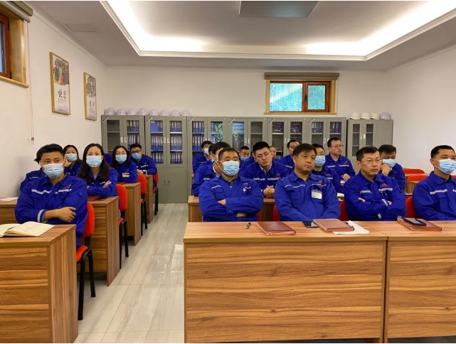 重山思沃瑞組織“致良知”學(xué)習(xí)41